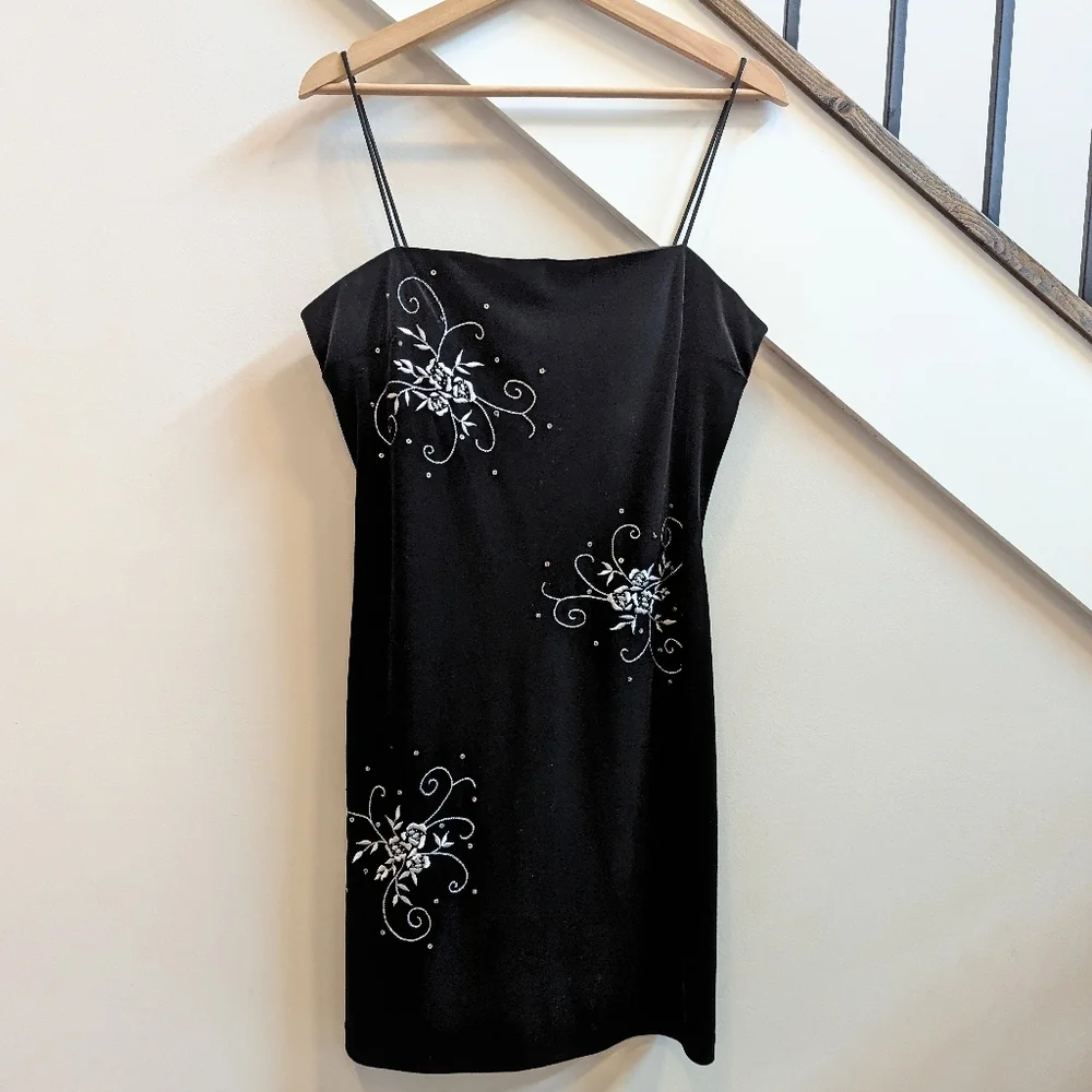 Vintage 90s Whimsigoth Embroidered Velvet Cocktail Dress - Picture 2 of 7